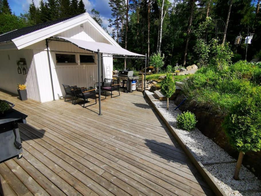 Family Friendly Villa With Sauna In The Nature Borås Exterior photo